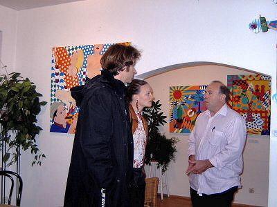 Wolfgang End mit Besuchern